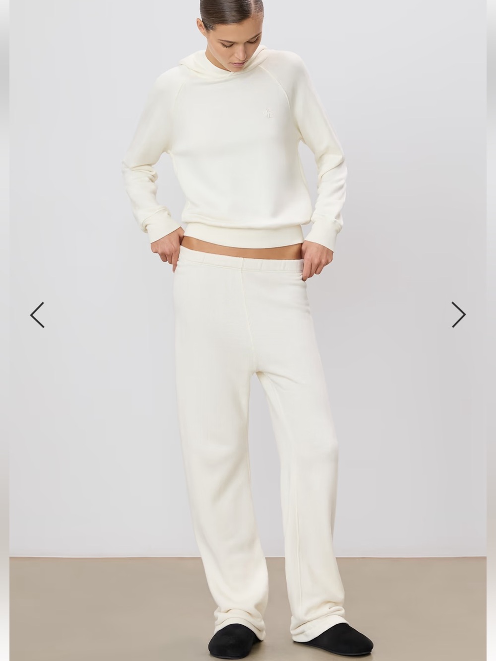 ETERNE Cream Fleece sweatpants  NWT